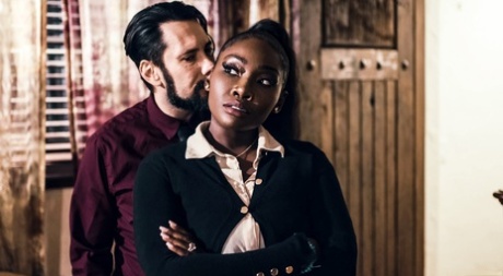 Ebony real estate agent Osa Lovely closes a deal with an intense fuck