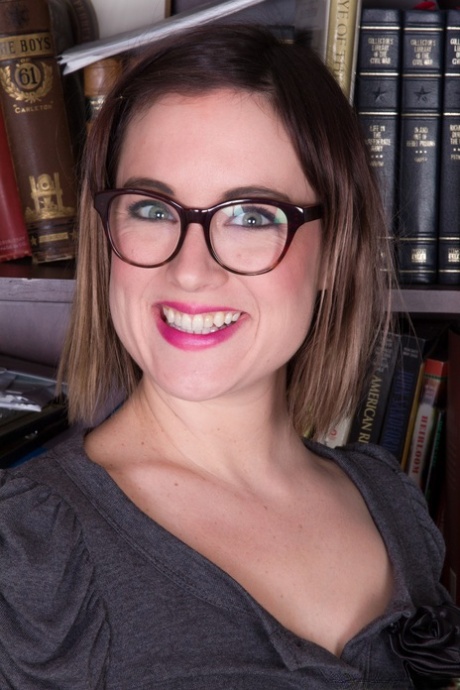 Sexy librarian Ruby Rose strips & shows her inked body and hairy vagina