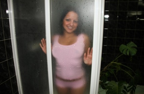 Club Seventeen featuring Sandra T Nude Pictures