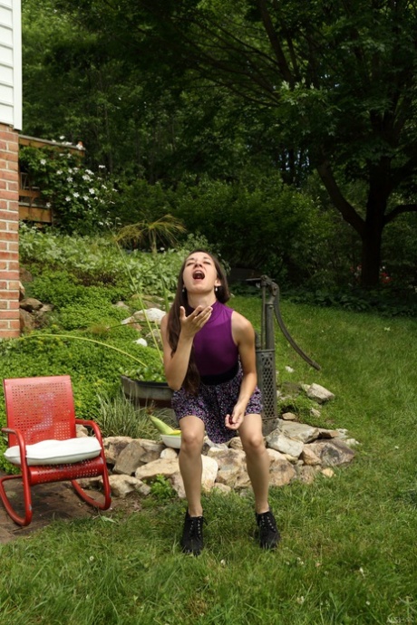 Amateur teen with tiny tits Freya Von Doom sticks vegetables in her twat