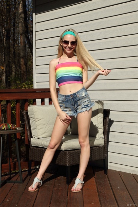 ALS Scan featuring Lily Larimar Hot Porn Pics