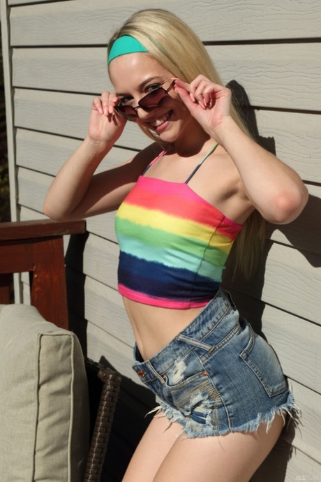 ALS Scan featuring Lily Larimar Hot Porn Pics