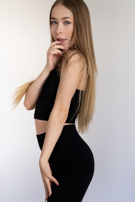 Pretty babe Nata Ocean shows off her perfect booty & her puffy pussy